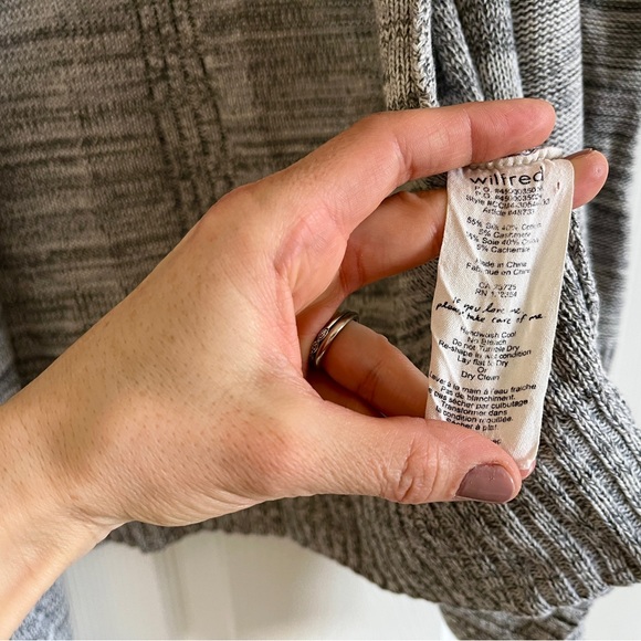 Aritzia Wilfred Flaubert Silk Cashmere Cardigan - Picture 6 of 6